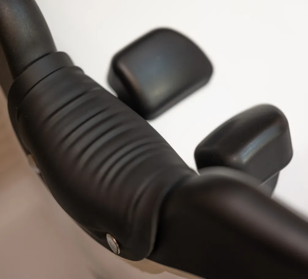 シャワー台の首元